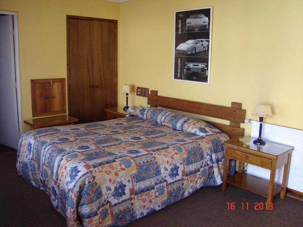 Hotel Alicante Чильян Номер фото